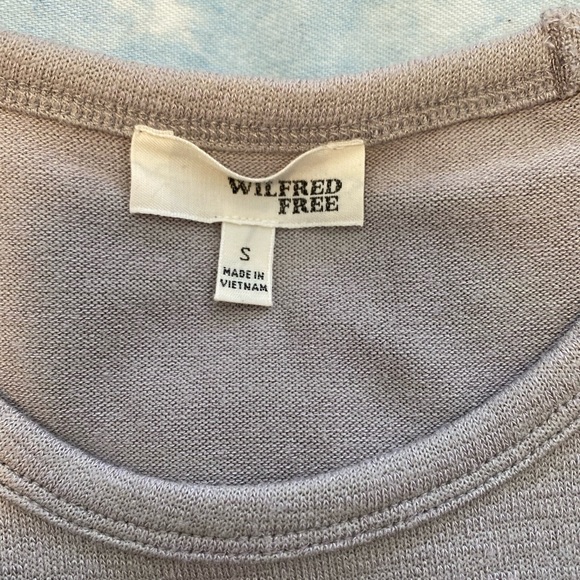 Cropped Beige Aritzia top 🤎🥰 - Picture 3 of 3